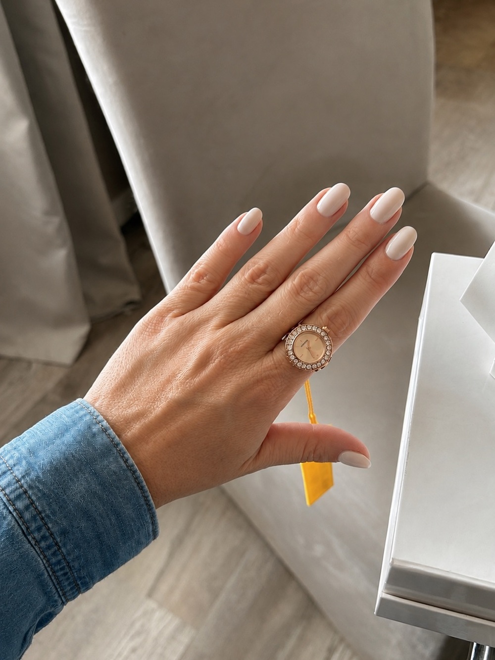 Elegant Rose Gold Watch Ring Crystal Bezel Rose Gold Dial NIB never worn w/ tag